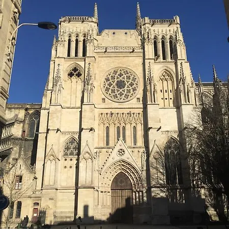 Caroline's Hyper Centre Bordeaux